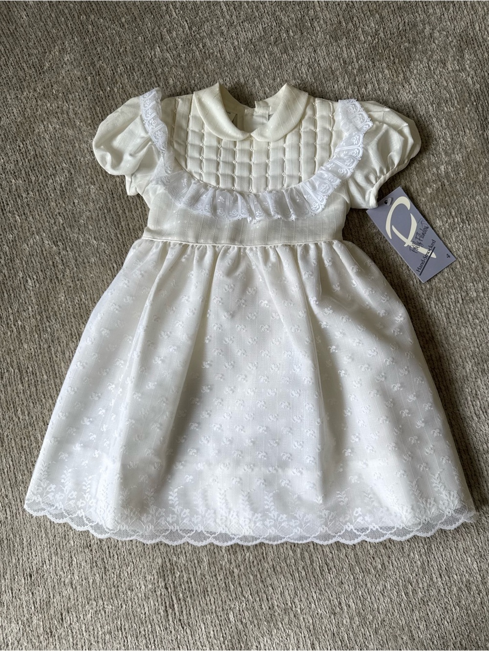 Vintage Polly Flinders Girls Size 4 White Hand Smocked Lace Heirloom Dress NWT